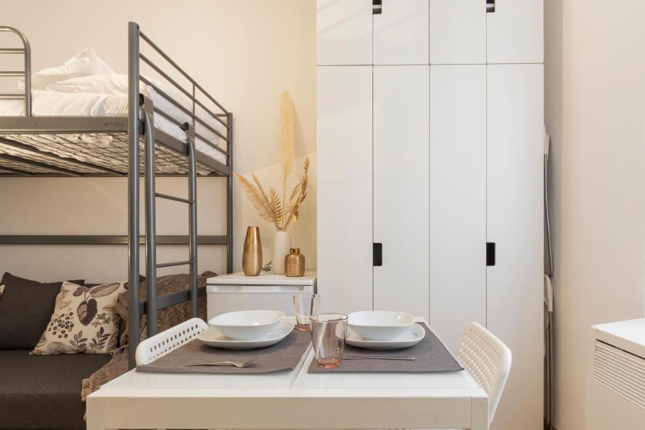 I Host Apartment - Alessi 10 米兰 外观 照片